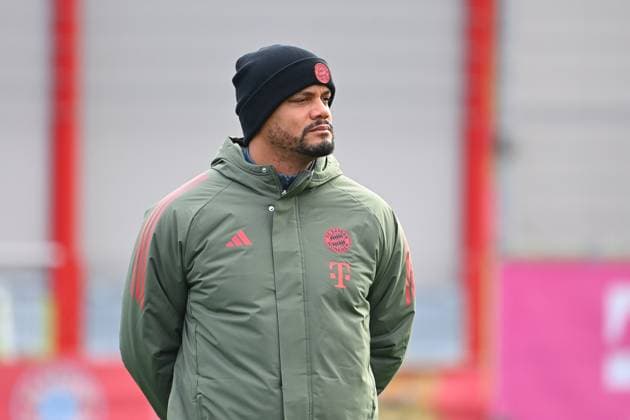 Coach Vincent KOMPANY Bayern Muenchen single image,cropped single motif,half figure,half figure final training on 03 11 2025 Football Champions League,season 2025 26 Paris Saint Germain FC Bayern Muenchen