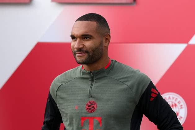 Jonathan Tah FC Bayern Muenchen, 04 , GER, Final training, FC Bayern Muenchen, Football, UEFA Champions League, League phase, Matchday 4, 2025 2026 season, 03 11 2025, GER, Final training, FC Bayern Muenchen, Football, UEFA Champions League, League phase, Matchday 4, 2025 2026 season, 03 11 2025 Muenchen Copyright: xEibner-Pressefoto JennixMaulx EP_JML
