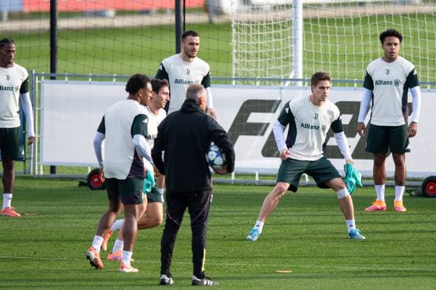 Juventus Kenan Yildiz during the Juventus training session before the UCL Match Juventus vs Sporting at Continassa Juventus Training Center in Turin, north west Italy - Monday, November 3, 2025. - Soccer .  Copyright: xAlbertoxGandolfo LaPressex