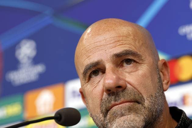 PIRAEUS - PSV Eindhoven coach Peter Bosz during the MD-1 press conference, PK, Pressekonferenz prior to the UEFA Champions League match against Olympiacos FC at the Georgios Karaiskakis Stadium on November 3, 2025, in Piraeus, Greece. ANP MAURICE VAN STEEN UEFA Champions League 2025-2026 xVIxANPxSportx xxANPxIVx 541136452 originalFilename: 541136452.jpg
