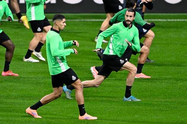 Atletico de Madrid v Royale Union Saint-Gilloise - UEFA Champions League Media Activities 03 11 2025 MADRID, SPAIN - NOVEMBER 03 : Burgess Christian defender of Union Saint-Gilloise, Khalaili Anan midfielder of Union Saint-Gilloise and the players of Union Saint-Gilloise pictured during a training session ahead of the UEFA Champions League 2025 26 League Phase MD4 match between Atletico de Madrid and Royale Union Saint-Gilloise on November 3, 2025 in Madrid, Spain, 03 11 2025 Madrid Spain  Copyright: xJanxDexMeuleneirx