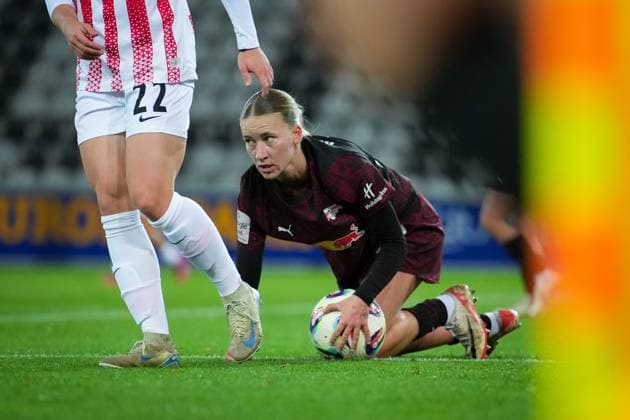 Soccer, Google Pixel Womens Bundesliga, 8 Matchday, 2025 2026, SC Freiburg vs RB Leipzig, 03 11 2025, Dreisamstadion, Freiburg, Marlene Müller RB Leipzig ,27 Freiburg Dreisamstadion Baden Württemberg Germany Copyright: xFINLEYxMÖRCHx