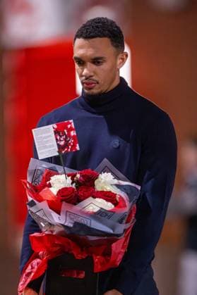 Football - UEFA Champions League - League Phase - Liverpool FC v Real Madrid CF - MD-1 LIVERPOOL, ENGLAND - Monday, November 3, 2025: Real Madrid s Trent Alexander-Arnold wreaths to pay tribute to his former Liverpool team-mate Diogo Jota, who died in a car accident in July, after a press conference, PK, Pressekonferenz at Anfield ahead of the UEFA Champions League game between Liverpool FC and Real Madrid CF. (Photo by David Rawcliffe Propaganda) LIVERPOOL Anfield MERSEYSIDE ENGLAND  Copyright: xDavidxRawcliffex P2025-11-03-Liverpool_Real_Madrid_MD-1-97