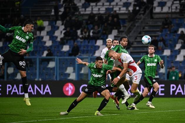 Fp Reggio Emilia 03 11 2025 - campionato di calcio serie A Sassuolo-Genoa foto Fabrizio Patrucco Image nella foto: gol Leo Ostigard 