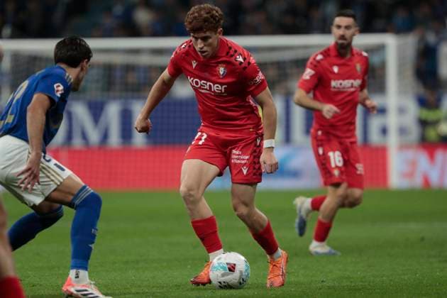 Spanish La Liga EA Sports soccer match Real Oviedo vs Osasuna at Carlos Tartiere Stadium in Oviedo, Asturias, Spain. 03 November 2025 900 Cordon Press  900 CordonxPress LOF - Real Oviedo vs Osasuna