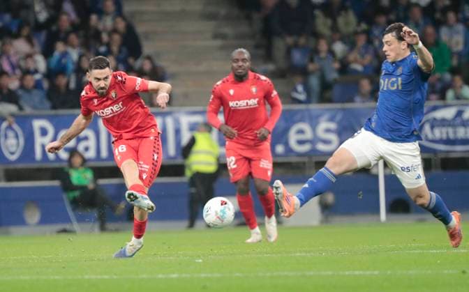 Spanish La Liga EA Sports soccer match Real Oviedo vs Osasuna at Carlos Tartiere Stadium in Oviedo, Asturias, Spain. 03 November 2025 900 Cordon Press  900 CordonxPress LOF - Real Oviedo vs Osasuna