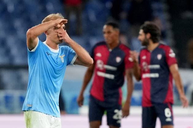Gustav Isaksen of SS Lazio celebrates after scoring the goal of 1-0 during the Serie A 2025 2026 football match between SS Laziio and Cagliari Calcio at Stadio Olimpico in Rome (Italy), November 3, 2025. antoniettaxbaldassarre