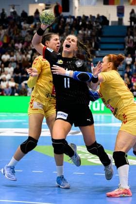 Gummersbach Handball Womens European Championship Qualification, Germany North Macedonia from left in duel Xenia Smits Germany and Katerina Damjanoska Macedonia Gummersbach Schwalbe Arena Germany