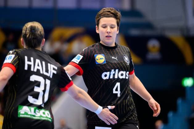 Gummersbach Womens Handball European Championship Qualification, Germany North Macedonia from left Alexia Hauf Germany , Alina Grijseels Germany Gummersbach Schwalbe Arena Germany