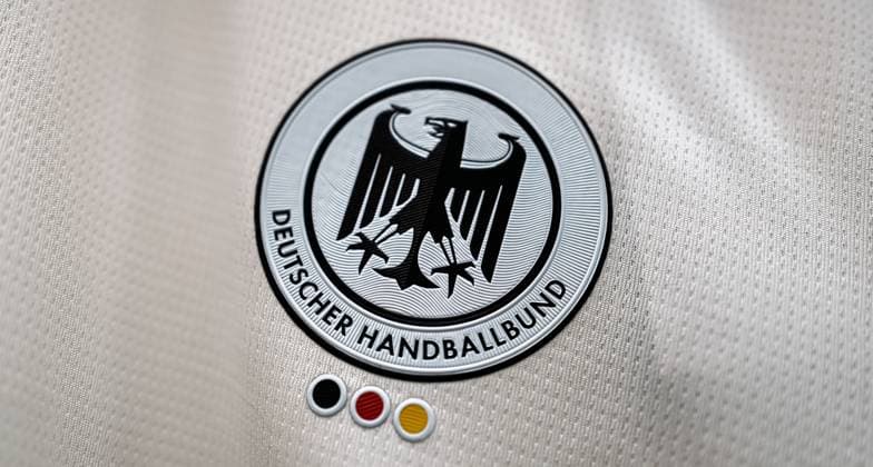 Gummersbach Handball Women Germany Photo shoot Logo Bundesadler Gummersbach Schwalbe Arena Germany