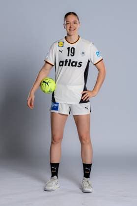 Gummersbach Handball Women Germany Photo shoot Nieke Kühne Kuehne Germany Gummersbach Schwalbe Arena Germany