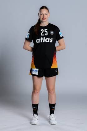 Gummersbach Handball Women Germany Photo shoot Luisa Scherer Germany Gummersbach Schwalbe Arena Germany