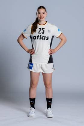 Gummersbach Handball Women Germany Photo shoot Luisa Scherer Germany Gummersbach Schwalbe Arena Germany