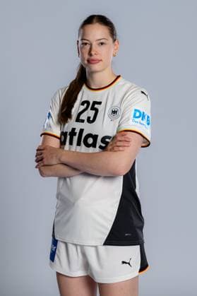 Gummersbach Handball Women Germany Photo shoot Luisa Scherer Germany Gummersbach Schwalbe Arena Germany