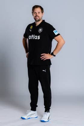 Gummersbach Handball Women Germany Photo shoot Co Coach Frederick Griesbach Germany Gummersbach Schwalbe Arena Germany