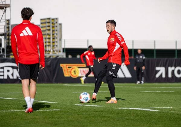 Soccer, Men, Season 2025 2026, 1 Bundesliga, 1 FC Union Berlin, Training, f l David Preu 1 FC Union Berlin , Josip Juranovic 1 FC Union Berlin , 04 11 2025, Copyright: xMatthiasxKochx