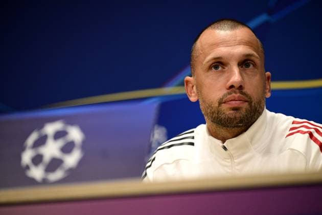 AMSTERDAM - Ajax coach Johnny Heitinga during the press conference, PK, Pressekonferenz before the Champions League match against Galatasaray at the De Toekomst sports complex on November 4, 2025, in Amsterdam, Netherlands. ANP OLAF KRAAK UEFA Champions League 2025-2026 xVIxANPxSportx xxANPxIVx 541204187 originalFilename: 541204187.jpg