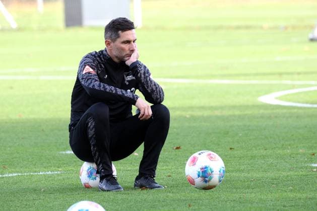 2 FBL, Hertha BSC training, 04 11 2025, Hertha BSC training, Sportforum, in the picture head coach Stefan Leitl Hertha BSC Berlin nordphotoxGmbHx xEngler nph00076