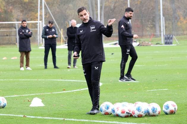 2 FBL, Hertha BSC training, 04 11 2025, Hertha BSC training, Sportforum, in the picture head coach Stefan Leitl Hertha BSC Berlin nordphotoxGmbHx xEngler nph00076
