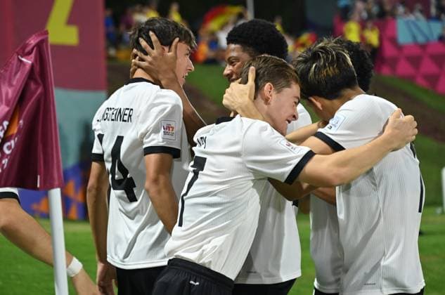 Germany v Colombia: Group G - FIFA U-17 World Cup Qatar 2025 Toni LANGSTEINER (L) of Germany celebrate after scoring goal during the FIFA U-17 World Cup Qatar 2025 Group G match between Germany and Colombia in Doha, Qatar, on November 4, 2025 DOHA Qatar Copyright: xNOUSHADx