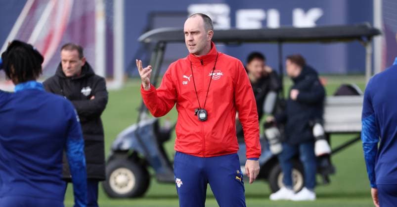 Leipzig, 04 11 2025, Red Bull training center at Cottaweg, Academy, Football, Rasenballsport Leipzig, Training RB Leipzig, In the picture coach Ole Werner, RB Leipzig ,