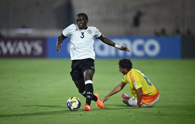 Football, Junior U 17 World Cup 2025 Doha Qatar Preliminary round 04 11 2025 Group G Germany Colombia Osman Mohamed Turay left, Germany vs Juan Catano right, Colombia