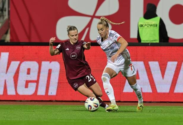 04 11 2025 Soccer Season 2025 2026 1 Women Soccer Bundesliga 09 Matchday 1 FC Nuremberg FCN Club FC Bayern Munich FCB Sportfoto Zink DaMa xdaxmax Nastassja Lein 24, 1 FC Nuremberg FCN Giiulia Gwinn 7, FC Bayern Munich FCB