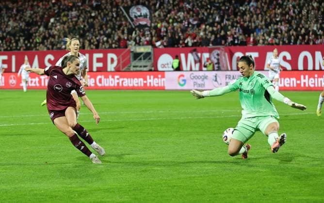 04 11 2025 Soccer Season 2025 2026 1 Women Soccer Bundesliga 09 Matchday 1 FC Nuremberg FCN Club FC Bayern Munich FCB Sportfoto Zink DaMa xdaxmax Sanja Homann 19, 1 FC Nuremberg FCN Maria Luisa Grohs 1, FC Bayern Munich FCB