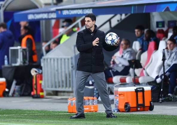 Mikel Arteta manager of Arsenal Slavia Prague v Arsenal, UEFA Champions League, Group Stage, Football, Fortuna Arena, Prague, Czechia - 04 Nov 2025Prague Fortuna Arena Czech Republic EDITORIAL USE ONLY No use with unauthorised audio, video, data, fixture lists, club league logos or live services. Online in-match use limited to 120 images, no video emulation. No use in betting, games or single club league player publications.  Copyright: xMichaelxZemanek Shutterstockx 15642030j
