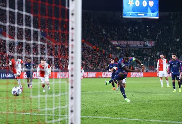 Bukayo Saka of Arsenal scores the opening goal from penalty Slavia Prague v Arsenal, UEFA Champions League, Group Stage, Football, Fortuna Arena, Prague, Czechia - 04 Nov 2025Prague Fortuna Arena Czech Republic EDITORIAL USE ONLY No use with unauthorised audio, video, data, fixture lists, club league logos or live services. Online in-match use limited to 120 images, no video emulation. No use in betting, games or single club league player publications.  Copyright: xMichaelxZemanek Shutterstockx 15642030o