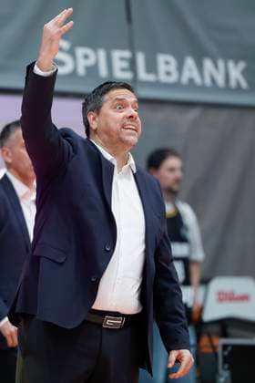 f l r Head Coach Sasa Filipovski Fitness First Wuerzburg Baskets , 04 11 2025, Basketball, Champions League, Fitness First Wuerzburg Baskets Galatasaray MCT Technic, GER, Wuerzburg, tectake ARENA, Copyright: HMBxMedia xHeikoxBecker