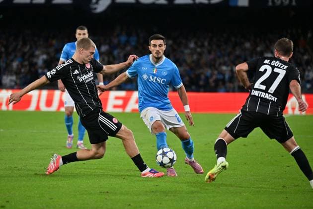 Foto IPP Felice De Martino Napoli 04 11 2025 Calcio Champions League 2025-2026 Napoli - Eintracht Francoforte Nella foto: Rasmus Kristensen Italy Photo Press World Copyright Napoli italy Italia ITALY  Copyright: xR4924_italyphotopressx