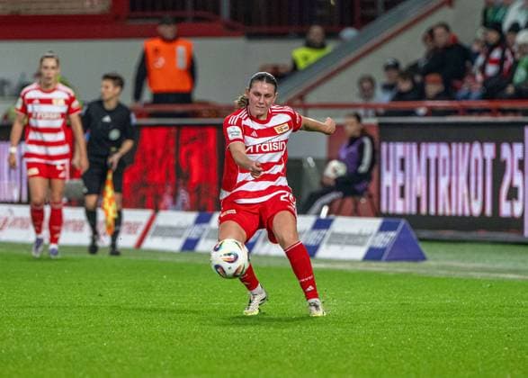 Soccer, Women, Season 2025 2026, Google Pixel Women Bundesliga 9 Matchday , 1 FC Union Berlin VfL Wolfsburg, Antonia Halverkamps 1 FC Union , 04 11 2025, Copyright: xMatthiasxKochx