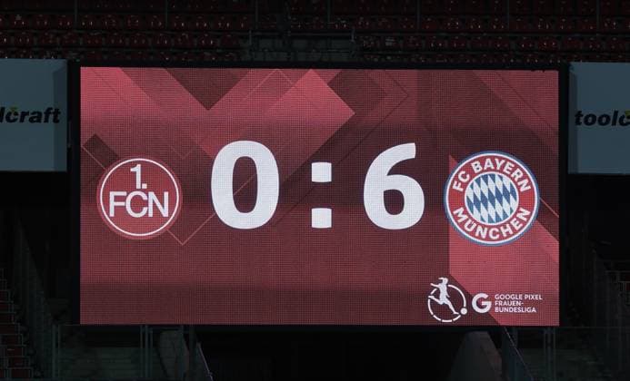04 11 2025 Soccer Season 2025 2026 1 Womens Soccer Bundesliga 09 Matchday 1 FC Nürnberg FCN Club FC Bayern München FCB Sportfoto Zink DaMa xdaxmax Symbolbild Symbol photo Feature Impression Scoreboard imt Final score 0 6 for FCB