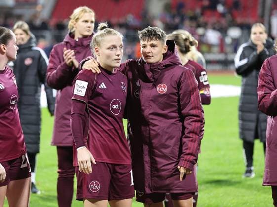 04 11 2025 Soccer Season 2025 2026 1 Womens Soccer Bundesliga 09 Matchday 1 FC Nuremberg FCN Club FC Bayern Munich FCB Sportfoto Zink DaMa xdaxmax Franziska Mai 18, 1 FC Nuremberg FCN Aneta Polaskova 26, 1 FC Nuremberg FCN disappointed Disappointment after the end of the match