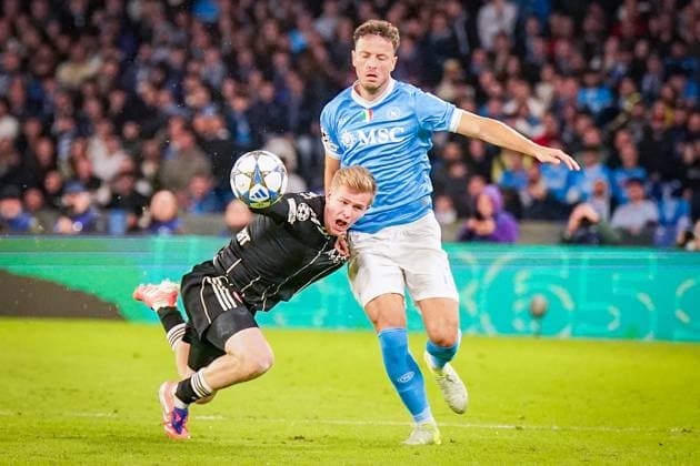 Football UEFA Champions League 2025 26, Matchday 4 SSC Napoli vs Eintracht Frankfurt Stadio Diego Armando Maradona Napoli Jonathan Burkardt Eintracht Frankfurt, 9 Amir Rrahmani Naples, 13 Naples Metropolitan City of Naples Italy Copyright: xJOERANxSTEINSIEKx