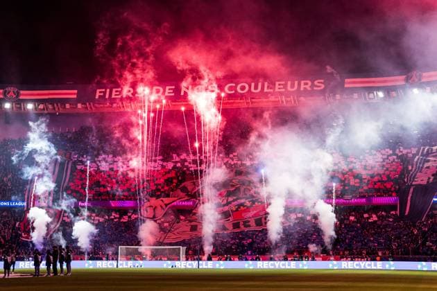 UEFA Champions League FC Paris Saint Germain FC Bayern Munich 04 11 2025 Official fireworks in the stadium before kick-off, behind them choreo of the fans of FC Paris Saint Germain PARIS, FRANCE 4 NOVEMBER UEFA Champions League matchday 4, FC Paris Saint Germain vs FC Bayern Munich, Parc des Princes on 04 11 2025 Copyright: xBEAUTIFULxSPORTS Wunderlx