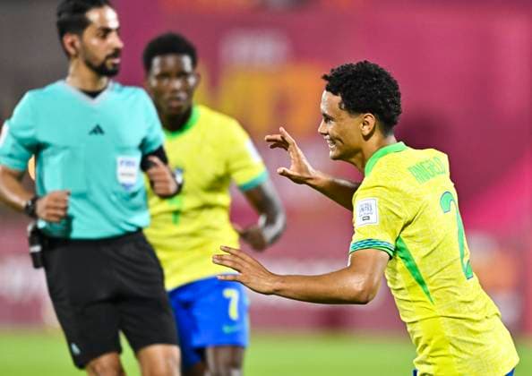 Brazil v Honduras : Group H - FIFA U-17 World Cup Qatar 2025 ANGELO (R) of Brazil celebrates after scoring the goal during the FIFA U-17 World Cup Qatar 2025 Group H match between Brazil and Honduras in Doha, Qatar, on November 4, 2025 DOHA Qatar Copyright: xNOUSHADx