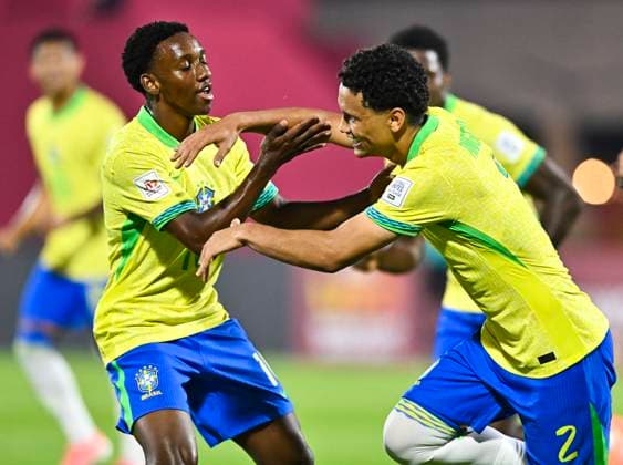 Brazil v Honduras : Group H - FIFA U-17 World Cup Qatar 2025 ANGELO (R) of Brazil celebrates after scoring the goal during the FIFA U-17 World Cup Qatar 2025 Group H match between Brazil and Honduras in Doha, Qatar, on November 4, 2025 DOHA Qatar Copyright: xNOUSHADx