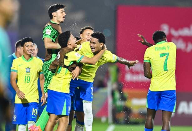 Brazil v Honduras : Group H - FIFA U-17 World Cup Qatar 2025 ANGELO (C) of Brazil celebrates after scoring the goal during the FIFA U-17 World Cup Qatar 2025 Group H match between Brazil and Honduras in Doha, Qatar, on November 4, 2025 DOHA Qatar Copyright: xNOUSHADx