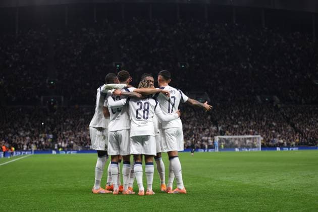 Brennan Johnson of Tottenham Hotspur celebrates with his teammates after scoring during the UEFA Champions League match between Tottenham Hotspur and Copenhagen at Tottenham Hotspur Stadium in London, England (Photo by Alexander Canillas Sports Press Photo SPP) Copyright: xAlexanderxCanillas SPPx Sportspressphoto_SPR56729
