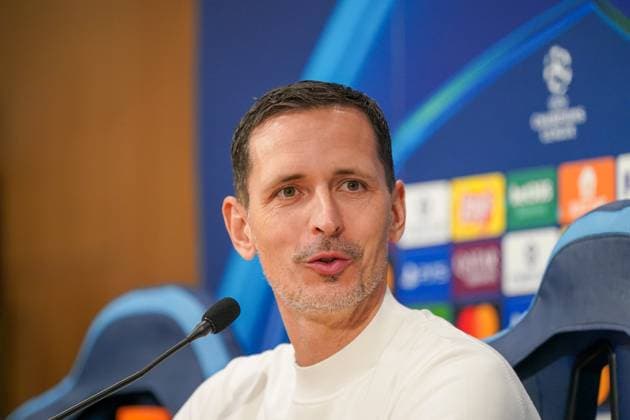 Football UEFA Champions League 2025 26, Matchday 4 SSC Napoli vs Eintracht Frankfurt Stadio Diego Armando Maradona Napoli Dino Toppmöller Dino Toppmoller Coach, Eintracht Frankfurt Press Conference, Media Copyright: xJOERANxSTEINSIEKx