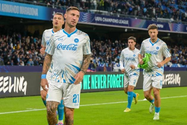 2025-11-04 SSC Napoli v Eintracht Frankfurt - UEFA Champions League 2025-26 League Phase NAPLES, ITALY - NOVEMBER 4: Matteo Politano of SSC Napoli during the UEFA Champions League 2025-26 League Phase match between SSC Napoli and Eintracht Frankfurt at Stadio Diego Armando Maradona on November 4, 2025 in Naples, Italy. Naples Stadio Diego Armando Maradona Italy Content not available for redistribution in The Netherlands directly or indirectly through any third parties. Copyright: xCiroxSantangelox