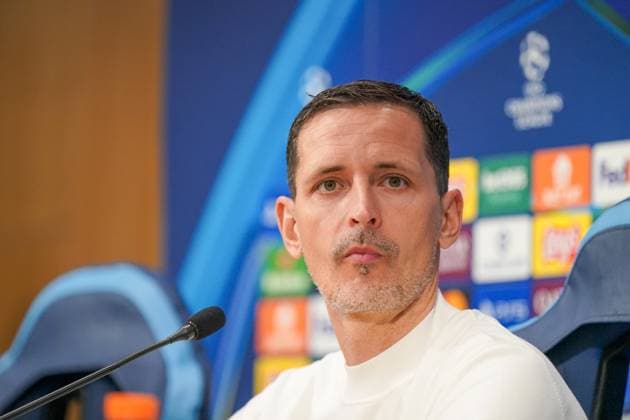 Football UEFA Champions League 2025 26, Matchday 4 SSC Napoli vs Eintracht Frankfurt Stadio Diego Armando Maradona Napoli Dino Toppmöller Dino Toppmoller Coach, Eintracht Frankfurt Press Conference, Media Copyright: xJOERANxSTEINSIEKx