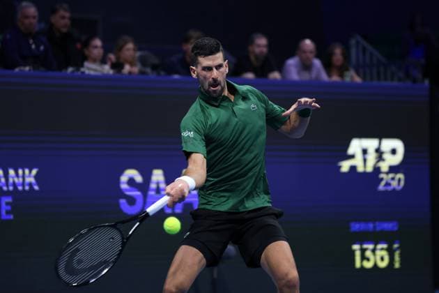 ATP, Tennis Herren 250 tournament in Athens ATHENS, GREECE - NOVEMBER 4: Novak Djokovic of Serbia in action against Alejandro Tabilo of Chile during the Hellenic Championship ATP 250, at OAKA Olympic Athletic Center, in Athens, Greece, on November 4, 2025. Costas Baltas Anadolu Athens Greece. Editorial use only. Please get in touch for any other usage.  Copyright: x2025xAnadoluxCostasxBaltasx