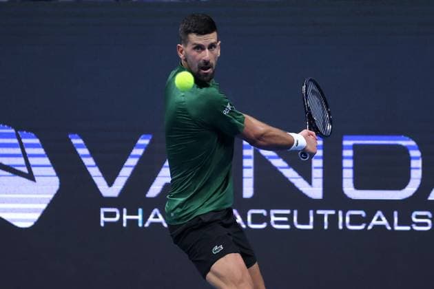ATP, Tennis Herren 250 tournament in Athens ATHENS, GREECE - NOVEMBER 4: Novak Djokovic of Serbia in action against Alejandro Tabilo of Chile during the Hellenic Championship ATP 250, at OAKA Olympic Athletic Center, in Athens, Greece, on November 4, 2025. Costas Baltas Anadolu Athens Greece. Editorial use only. Please get in touch for any other usage.  Copyright: x2025xAnadoluxCostasxBaltasx