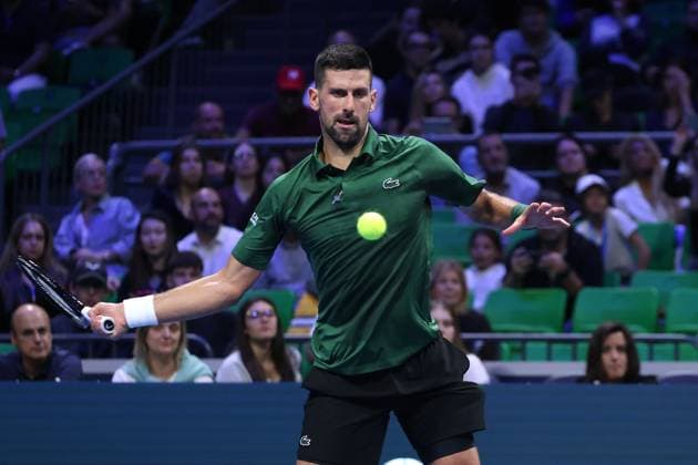 ATP, Tennis Herren 250 tournament in Athens ATHENS, GREECE - NOVEMBER 4: Novak Djokovic of Serbia in action against Alejandro Tabilo of Chile during the Hellenic Championship ATP 250, at OAKA Olympic Athletic Center, in Athens, Greece, on November 4, 2025. Costas Baltas Anadolu Athens Greece. Editorial use only. Please get in touch for any other usage.  Copyright: x2025xAnadoluxCostasxBaltasx