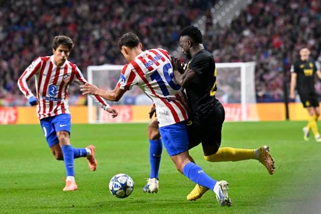 Atletico de Madrid v Royale Union Saint-Gilloise - UEFA Champions League MADRID, SPAIN - NOVEMBER 04 : Niang Ousseynou midfielder of Union Saint-Gilloise loses the duel during the UEFA Champions League 2025 26 League Phase MD4 match between Atletico de Madrid and Royale Union Saint-Gilloise on November 4, 2025 in Madrid, Spain, 04 11 2025 Madrid Spain  Copyright: xJanxDexMeuleneirx