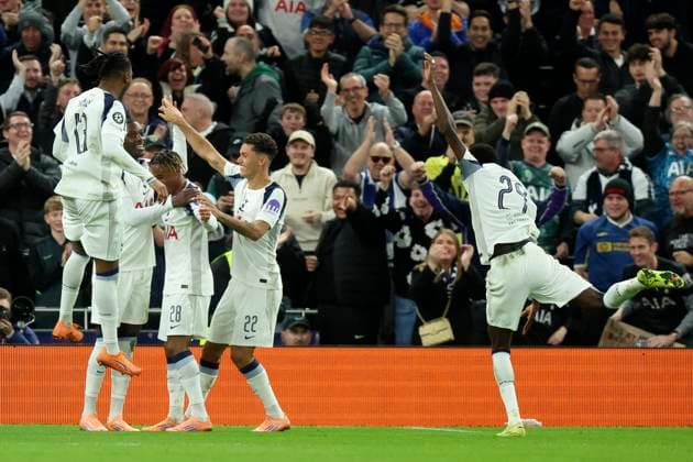Tottenham Hotspur v F.C. Copenhagen - UEFA Champions League 2025 26 League Phase MD4 Randal Kolo Muani of Tottenham Hotspur, Wilson Odobert and Brennan Johnson of Tottenham Hotspur celebrate 2nd goal during the UEFA Champions League 2025 26 League Phase MD4 match between Tottenham Hotspur and F.C. Copenhagen at Tottenham Hotspur Stadium on November 4, 2025 in London, England. London Tottenham Hotspur Stadium England United Kingdom Copyright: xNigelxFrench Sportsphoto APLx 14140327