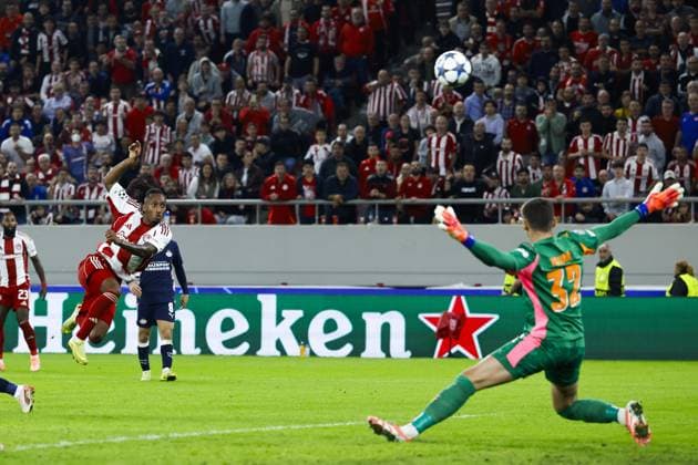 PIRAEUS - Gelson Martins of Olympiacos FC during the UEFA Champions League match between Olympiacos FC and PSV Eindhoven at the Georgios Karaiskakis Stadium on November 4, 2025, in Piraeus, Greece. ANP MAURICE VAN STEEN UEFA Champions League Matchday 4 2025-2026 xVIxANPxSportx xxANPxIVx 541243673 originalFilename: 541243673.jpg